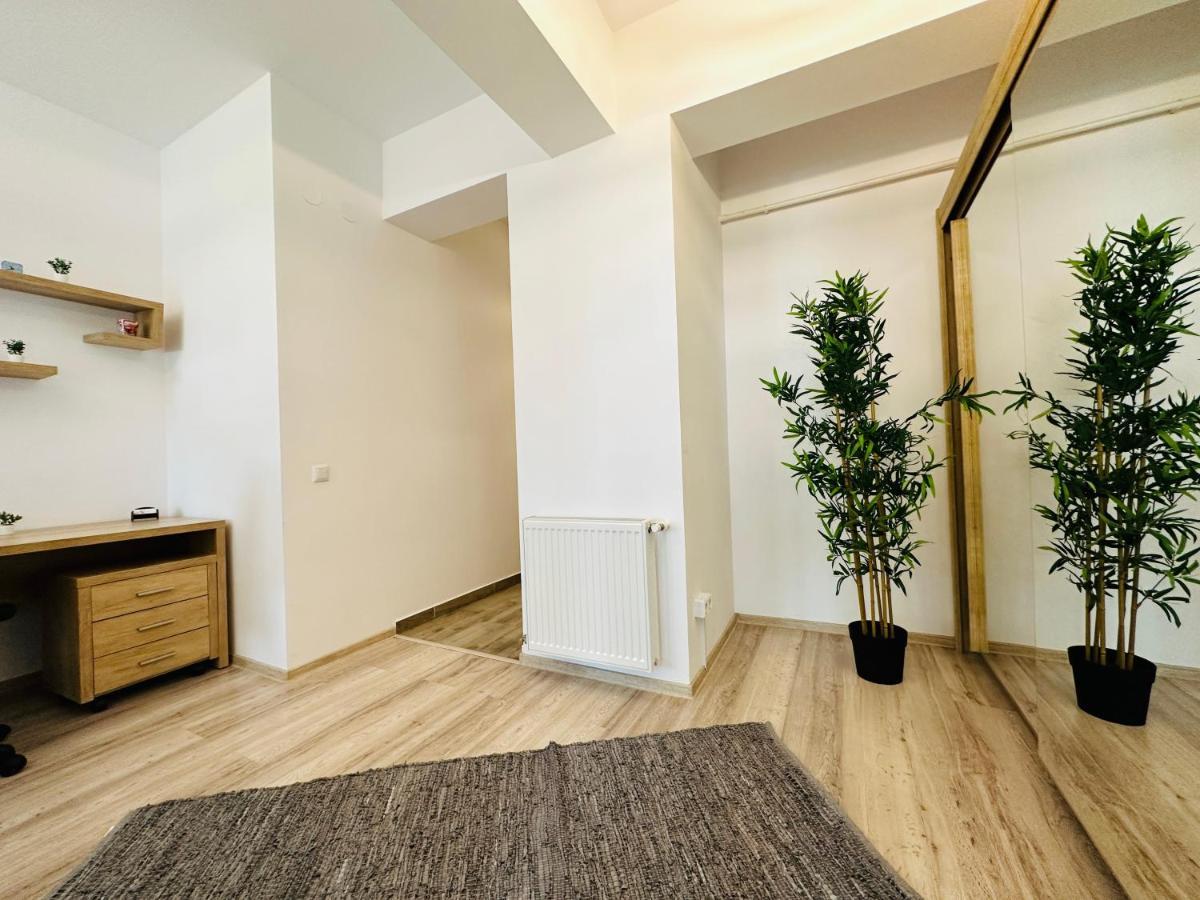 Luxury Studios Iasi Exterior foto